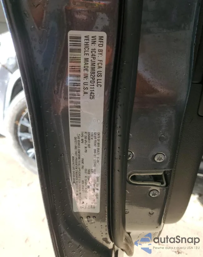 1C4PJMMB2PD111425: 71519215