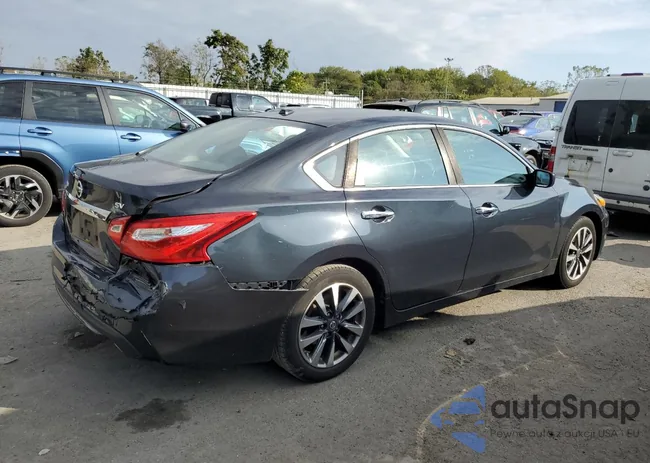 1N4AL3AP1HC120835: 81581845