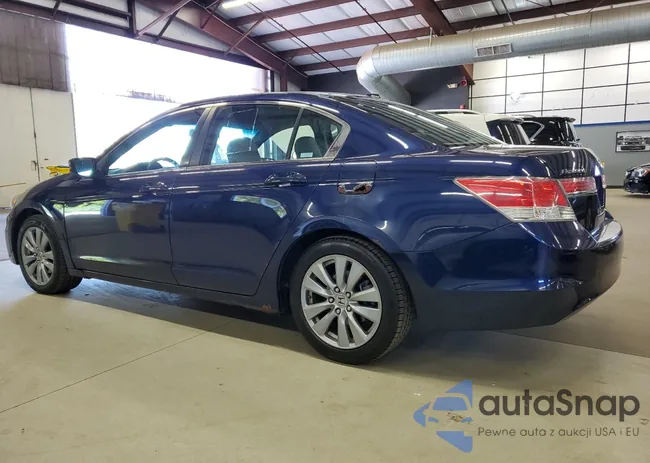 1HGCP2F89BA026905: 81444325