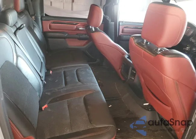 1C6SRFLT8KN546081: 80389195