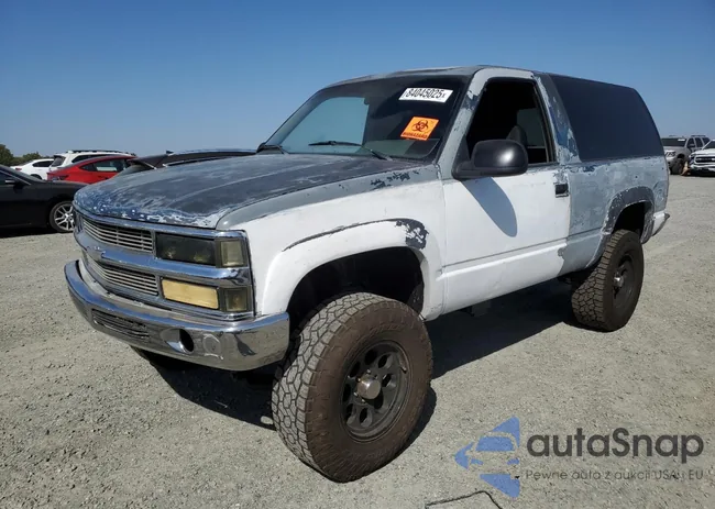 1GNEK18K2NJ331196: 84045025