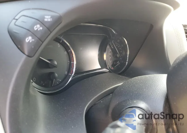 JN8AZ2BF8M9721602: 81453195