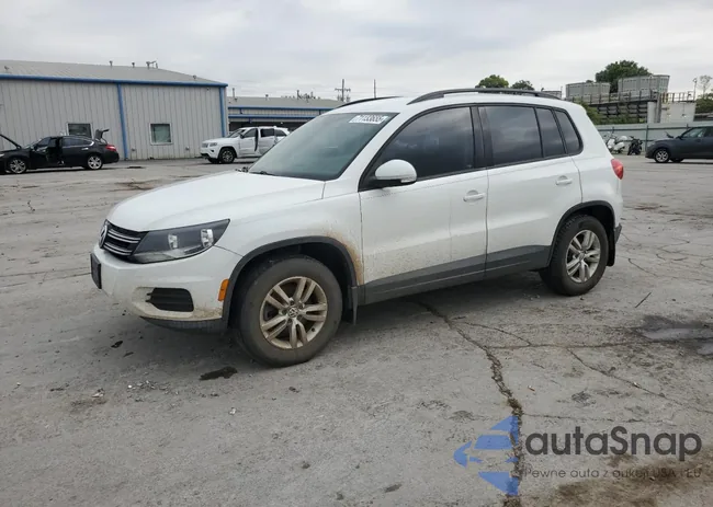 WVGBV7AX3GW019305: 71133655