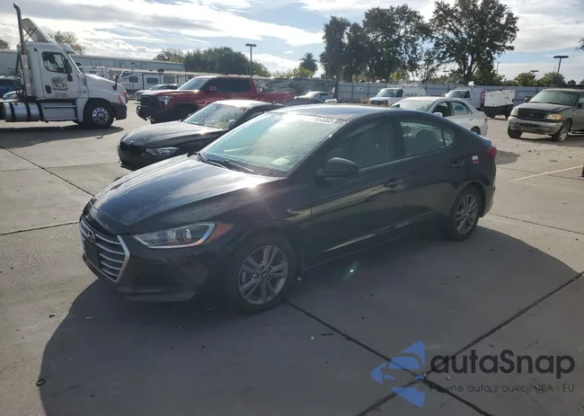 5NPD84LF0JH294909: 81853365