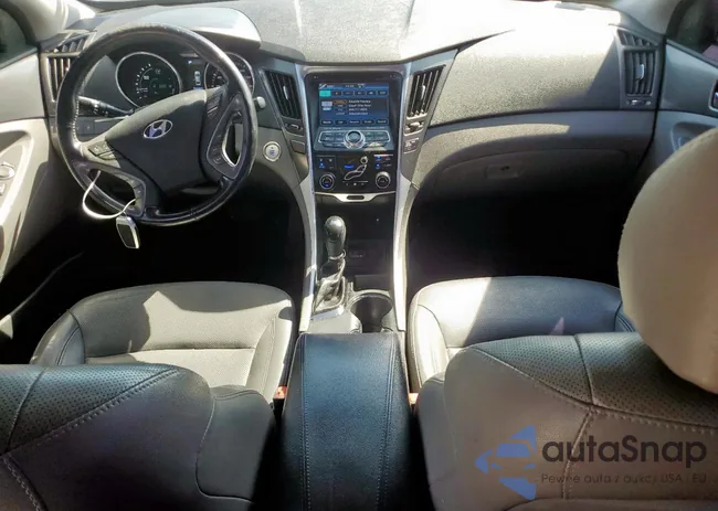 KMHEC4A49DA099306: 84017325