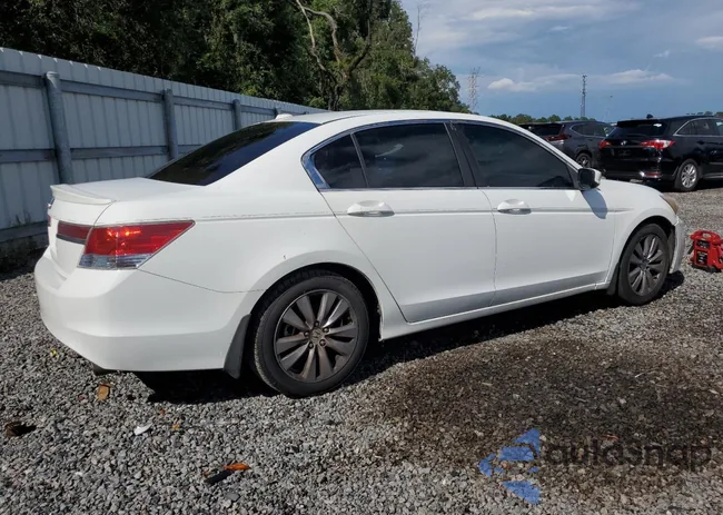 1HGCP2F89CA110188: 84002125