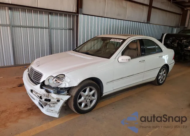 WDBRF61JX2F172972: 81625725