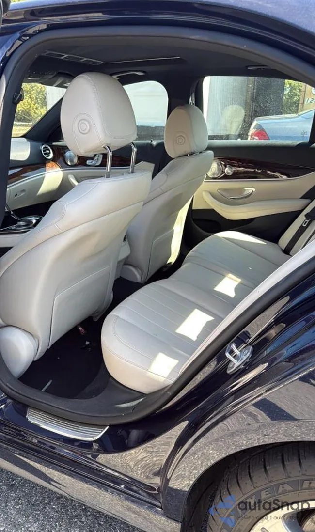 WDDZF4KB0HA184203: 71695105