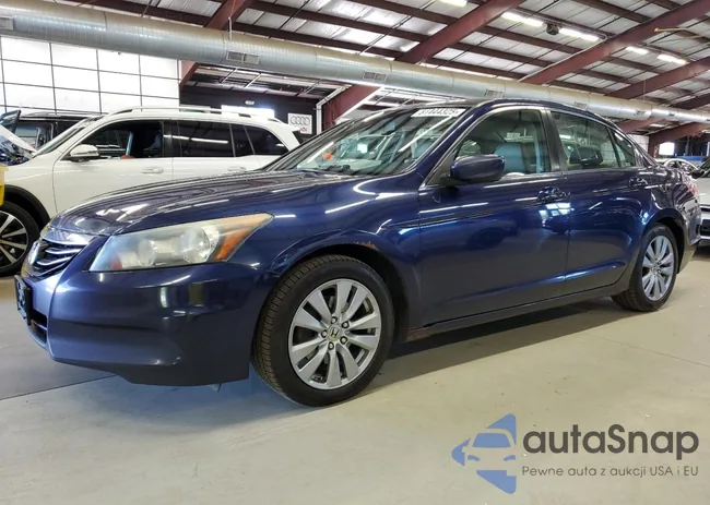 1HGCP2F89BA026905: 81444325