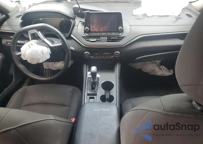 1N4BL4DV3KC140693: 71861735