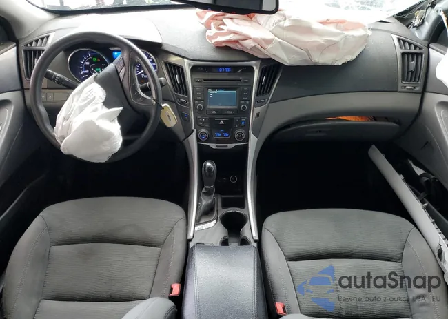 KMHEC4A46FA137352: 70934335