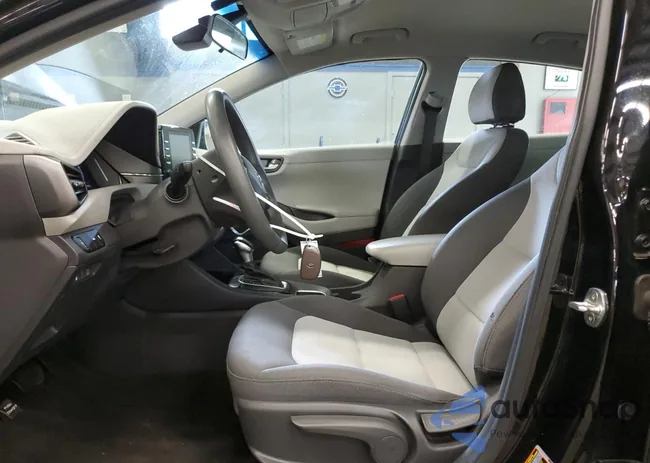 KMHC65LC4LU212519: 81049465