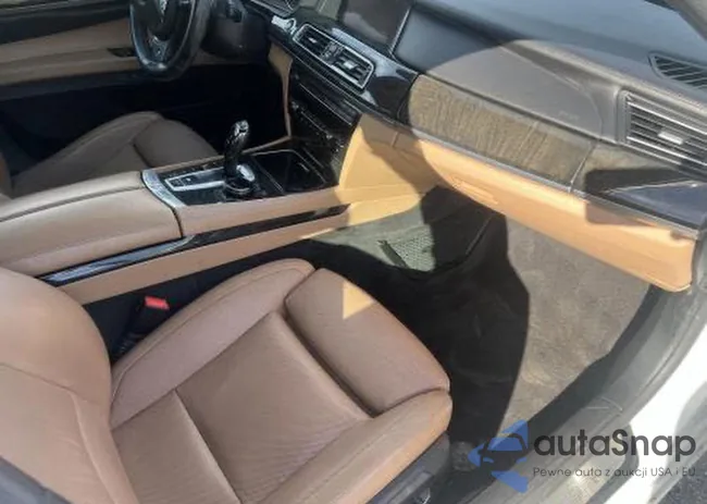 WBAYF8C59FD654632: 80374015