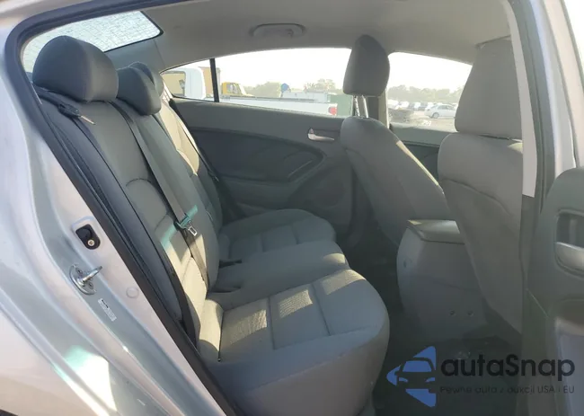 3KPFK4A79HE078044: 84393565