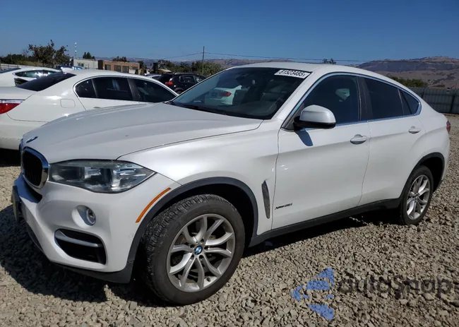 5UXKU2C55F0N77758: 81523485