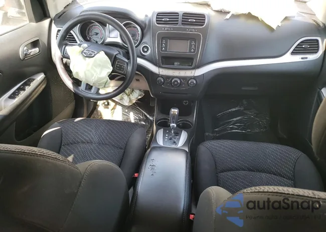 3C4PDCBB3KT794159: 71418165