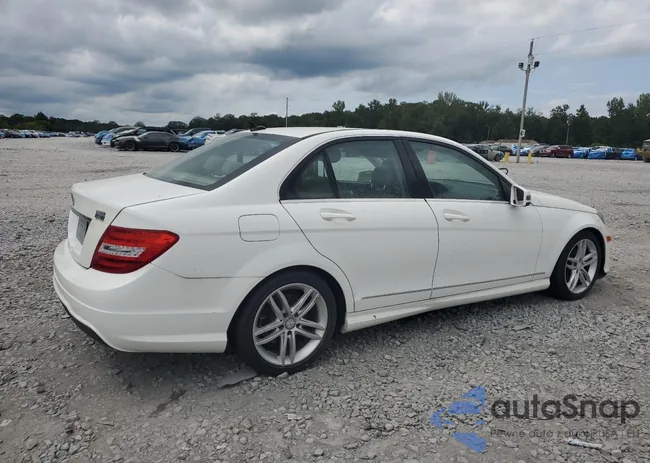 WDDGF4HB9DR268689: 80464695