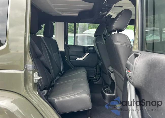 1C4BJWEG2FL770349: 83978015