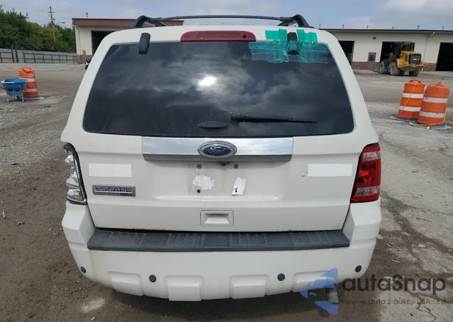 1FMCU0E71CKB15038: 81772525