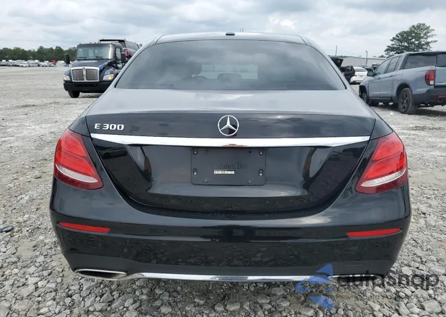 WDDZF4JB3HA031865: 84408005