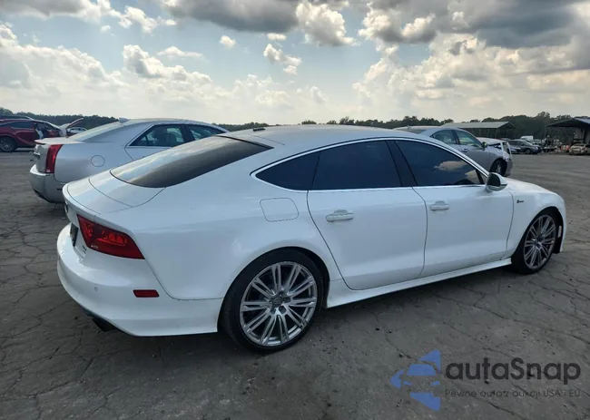 WAU2GAFC5DN010492: 71712325