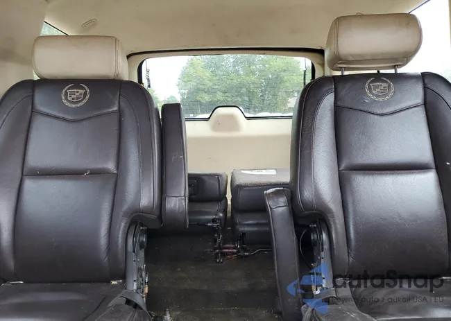 1GYFK63828R194041: 82048995