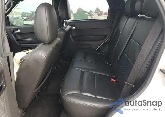 1FMCU0E71CKB15038: 81772525