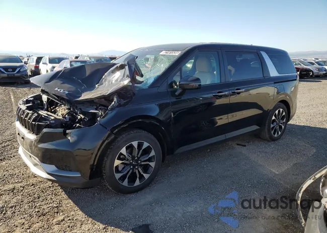 KNDNC5H33R6384892: 82161535