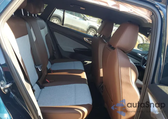 1V2CMPE85PC025105: 71423155