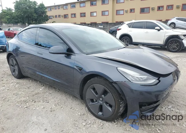 5YJ3E1EB5NF259719: 80764085