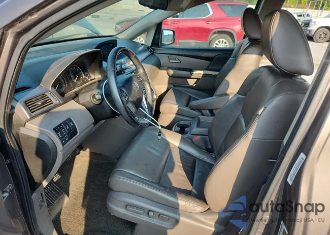 5FNRL5H95CB115780: 70882155