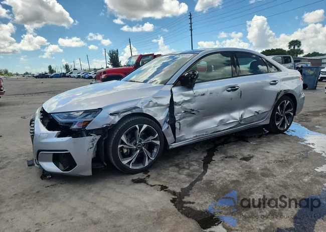 WAUAUDGY9NA094597: 84246895