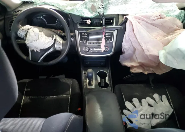 1N4AL3APXJC132729: 81188235