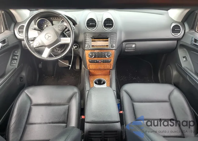 4JGBB86E19A471159: 84174805