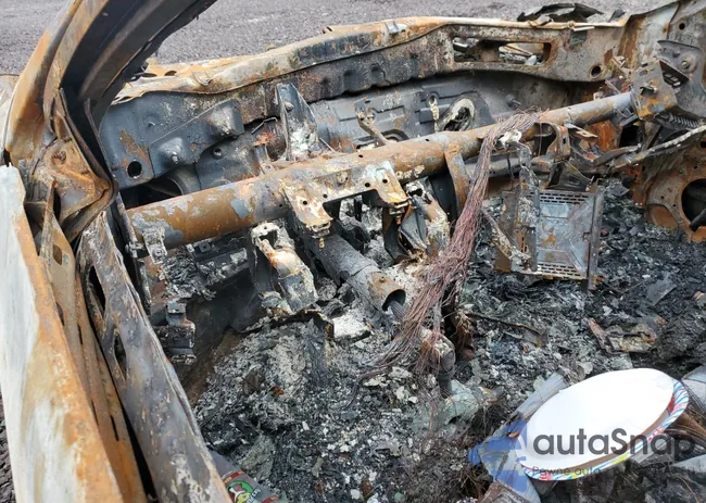 1N4AL2EP2DC136637: 81590145