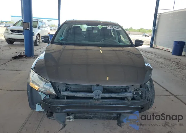 3VWDP7AJ2CM386948: 70361595