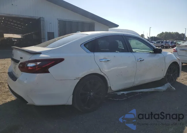 1N4AL3AP1JC243296: 71664675