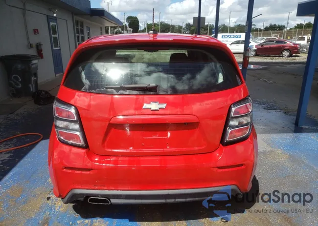 1G1JD6SB5H414244: 82032405