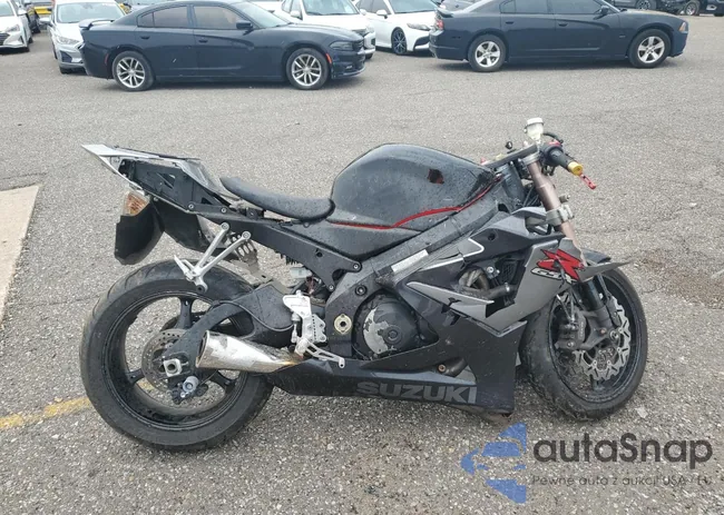 JS1GT76A662115286: 71749755