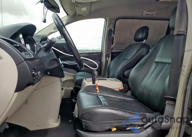 2C4RC1BG0ER272138: 84037595