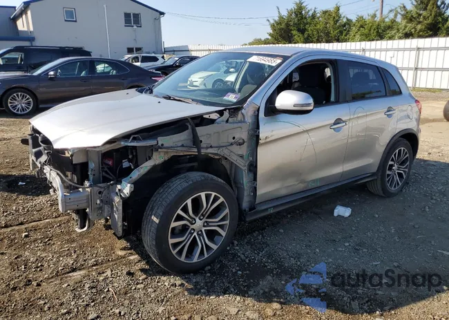 JA4AR3AU5KU028198: 71694985