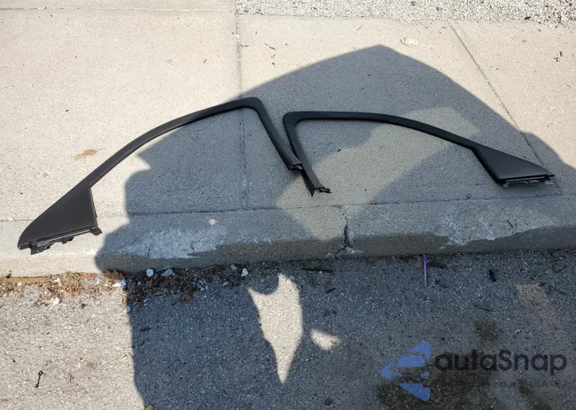 1GNSKBKC2FR166375: 80319435