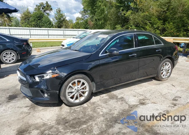 W1K3G4FB3LW045515: 84388395