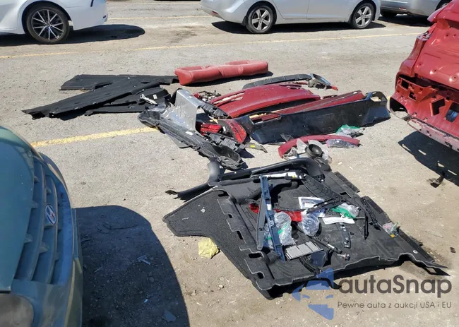 5NMMFDTB3TH039657: 82137555