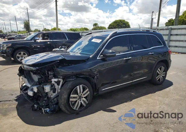 W1N9M0CB7RN098736: 71030235