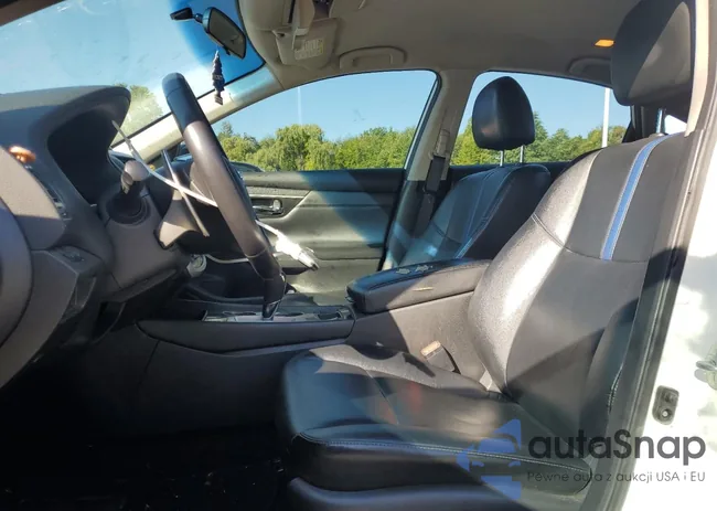 1N4AL3AP1JC243296: 71664675