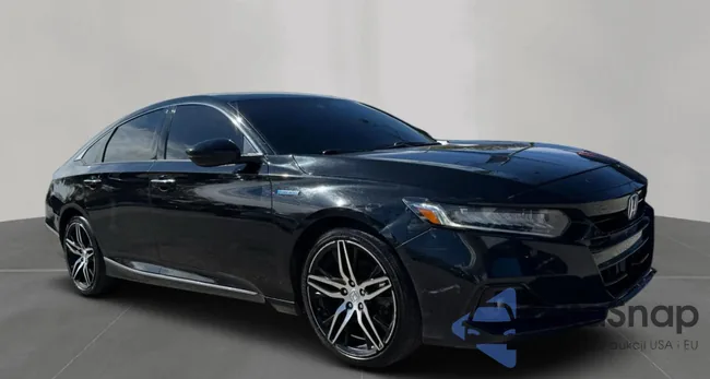 1HGCV3F93NA031042: 84067355