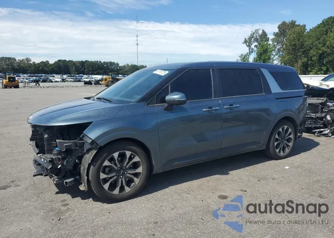 KNDNC5H30N6085354: 81716775