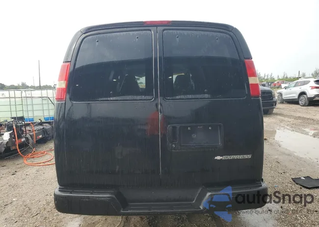 1GCEG15X331183406: 84524845