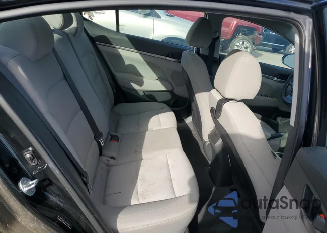 5NPD84LF0JH294909: 81853365